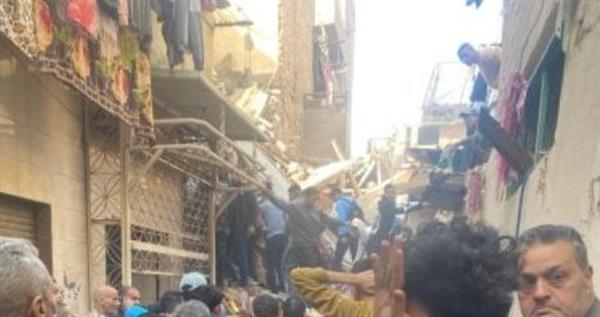 انهيار عقار مكون من 4 طوابق فى إمبابة