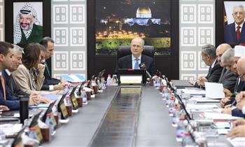 "الوزراء الفلسطيني" يوجّه بتسخير كل الإمكانيات الإغاثية لدعم غزة