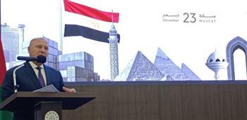 وزير الصناعة والنقل يشارك في منتدى الأعمال المصري العماني بمسقط