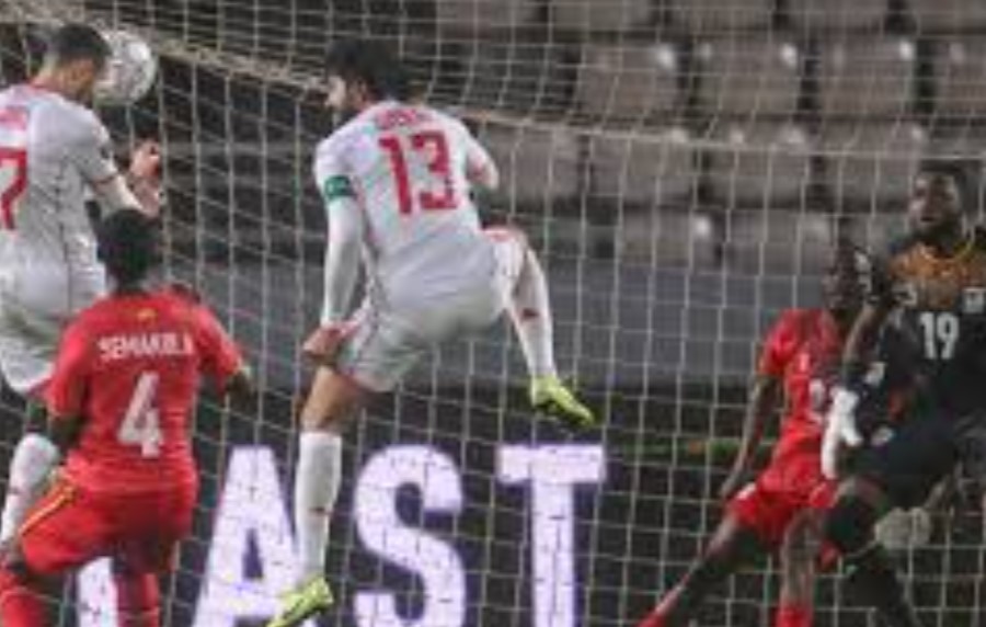 منتخب تونس يفوز على أوغندا بثلاثية فى كأس أمم أفريقيا