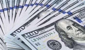   أسعار الدولار اليوم.. "المصرف العربي" الأعلى سعرا