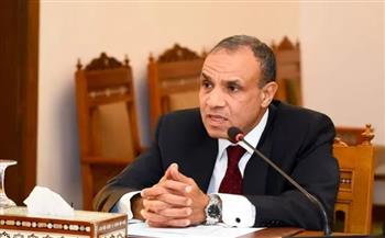   وزير الخارجية يتسلم وثائق وخرائط تاريخية بعد ترميمها في دار الكتب