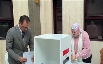   إقبال كثيف من المصريين بالسعودية على الانتخابات البرلمانية