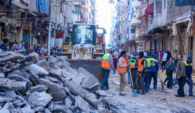 الإسكندرية .. إزالة كافة إشغالات "سوق زعربانة" لرفع كفاءة البنية التحتية