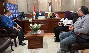   محافظ الغربية يجتمع بهيئة الطرق لمتابعة تطوير الكباري ويشدد على الجودة