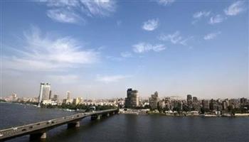   "الأرصاد": طقس دافئ نهارًا وبارد ليلاً مع أمطار خفيفة على السواحل