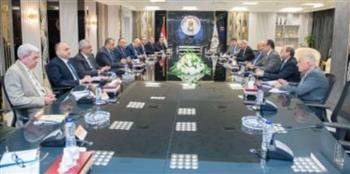 وزيرا الإنتاج الحربي وقطاع الأعمال يبحثان تعزيز التعاون المشترك