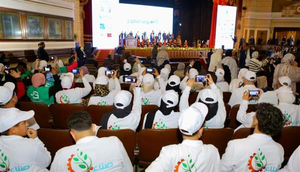 حضور قوي لمتطوعي صناع الخير في احتفالية اليوم العالمي للتطوع بجامعة القاهرة