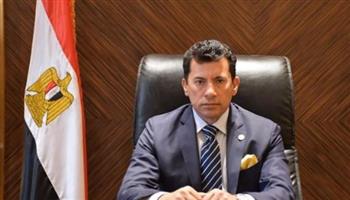   وزير الشباب والرياضة : نثق في منتخبنا لإسعاد الجماهير المصرية