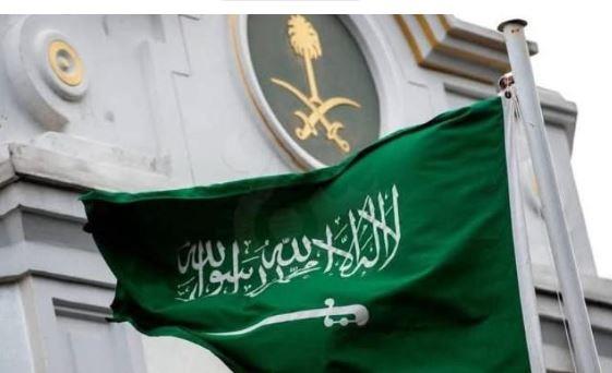 الخارجية اليمنية تثمّن جهود السعودية بشأن التطورات في حضرموت والمهرة