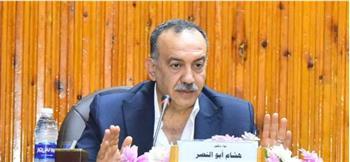 محافظ أسيوط يؤكد أهمية تنظيم معارض الحرف اليدوية والتراثية بمراكز الشباب
