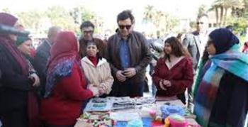 وزير الثقافة يشهد فعاليات كريسماس بالعربي ويشيد بالفرق المشاركة