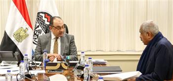   وزير قطاع الأعمال يبحث مستجدات التعاون مع مجموعة "طلعت مصطفى" 
