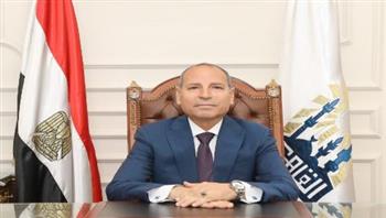   محافظ القاهرة يؤكد استمرار حملات إزالة الأكشاك غير المرخصة 