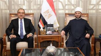 وزير الأوقاف يستقبل وزير قطاع الأعمال