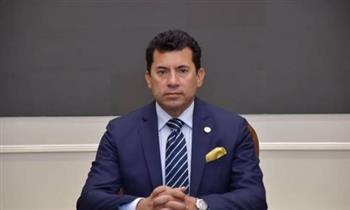   وزير الرياضة ينعي وفاة لاعب غزل المحلة ومنتخب مصر السابق 