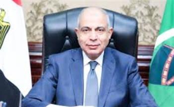   محافظ المنيا يستعرض إنجازات ملف التقنين واسترداد أراضي الدولة