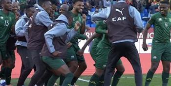   جنوب أفريقيا تهزم زيمبابوي 3-2 وتتأهل مع مصر لدور الـ16