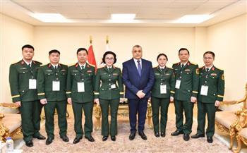 وزير الدولة للإنتاج الحربي يستقبل ممثلي وزارة الدفاع الفيتنامية لبحث أوجه التعاون المشترك