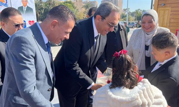 محافظ قنا يشارك في فعاليات اليوم العالمي لذوي الهمم بكورنيش النيل