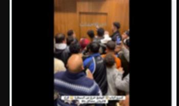   كشف ملابسات مقطع فيديو يتضمن تدافع عدد من المواطنين أمام إحدى قاعات الأفراح بالقليوبية