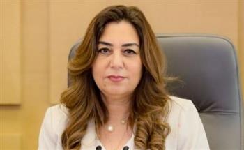  وزيرة التنمية المحلية تهنئ الرئيس السيسى بالعام الميلادي الجديد