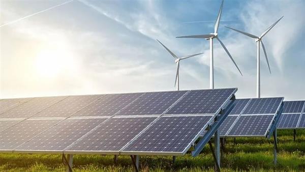 أبرز ما تم تنفيذه في قطاع الكهرباء والطاقة المتجددة خلال 2025