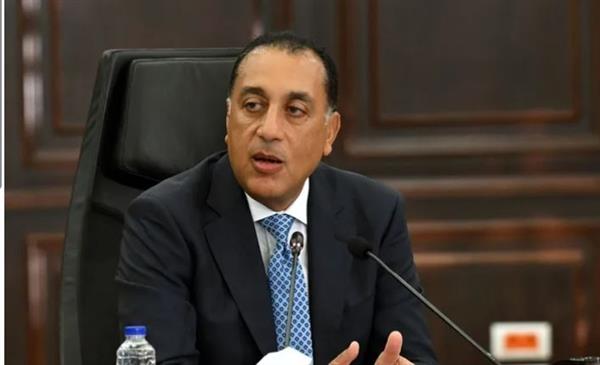 الحكومة: مد العمل بالتأشيرة المجانية لزوار الأقصر وأسوان