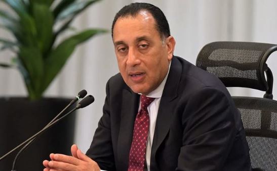 رئيس الوزراء يستعرض مع وزير البترول عددا من ملفات عمل الوزارة