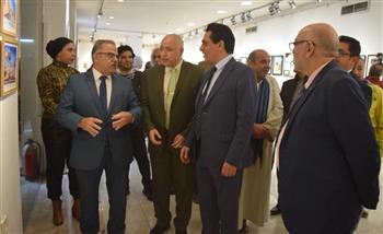   افتتاح معرض عيد الكاريكاتير المصري .. احتفالية فنية كبرى تجمع رموز الإبداع العربي والعالمي