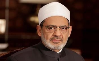 الإمام الأكبر يوجِّه بترميم 100 أسطوانة نادرة للشيخ محمد رفعت وإتاحتها على بوابة الأزهر