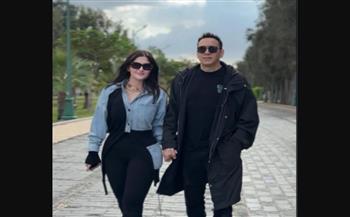   صور تجمع مصطفى قمر وزوجته في كليب "مش هاشوفك" قبل طرحه 