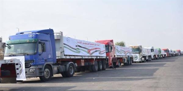 استئناف دخول المساعدات إلى غزة بعد يومين من إغلاق منفذ كرم أبو سالم