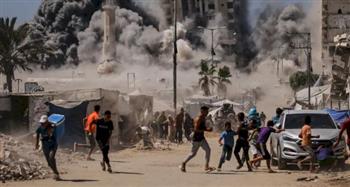   الاحتلال يشن غارات جوية داخل مناطق انتشاره وراء الخط الأصفر في رفح الفلسطينية 