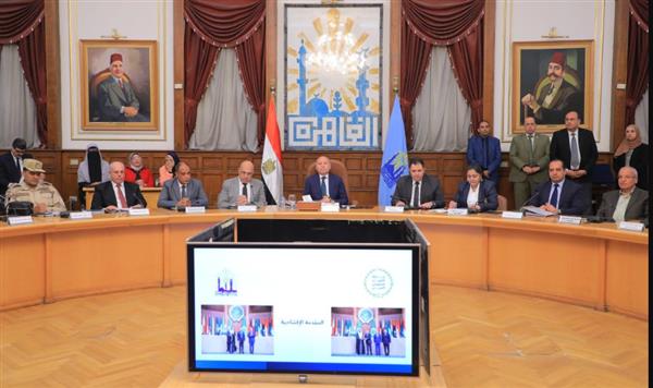 محافظ القاهرة يعرب عن سعادته بانضمام مدينة القاهرة إلى شبكة مدن التعلم باليونسكو