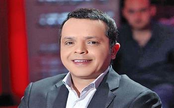   محمد هنيدي يجسد دور حلاق في مسلسله الجديد "عم قنديل" استعدادًا لعرضه قريبًا