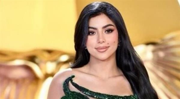 كارولين عزمي تنضم لـ"ابن العسل" وتنافس في رمضان برأس الافعى