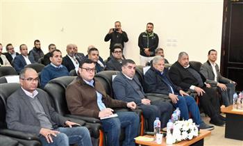   وزير الإسكان يتابع سير العمل بمحطة معالجة مياه الصرف الصحي بالجبل الأصفر