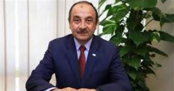   وزير قطاع الأعمال العام يتلقي تقريرا حول مستجدات مشروع زراعة الأقطان بشرق العوينات