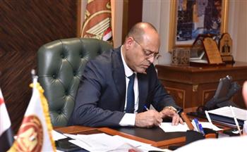   وزير العمل يوجه بُسرعة متابعة عمالة غير منتظمة ضحايا حادث طريق السويس الصحراوي