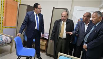   رئيس جامعة القاهرة يفتتح أعمال صيانة وتطوير مدينة الطلبة بالشيخ زايد