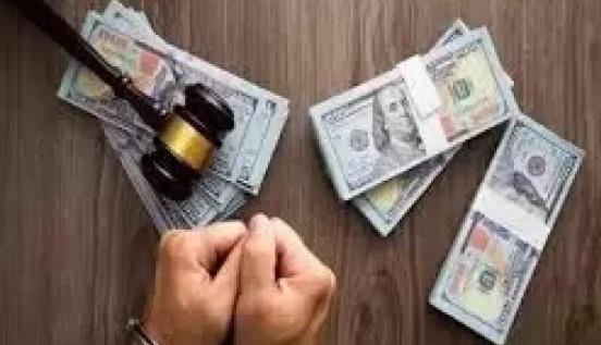 ضربات أمنية مستمرة لضبط مرتكبي جرائم الاتجار غير المشروع بالنقد الأجنبي 