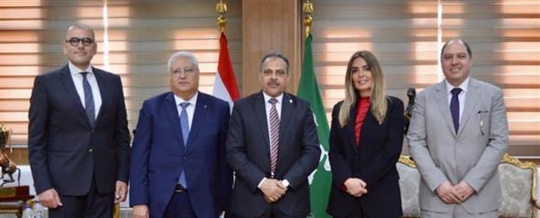 البنك الزراعى يسهم فى تجهيز 250 عروسة ويوزع 40 ألف قسيمة غذائية على الأسر الأكثر احتياجًا