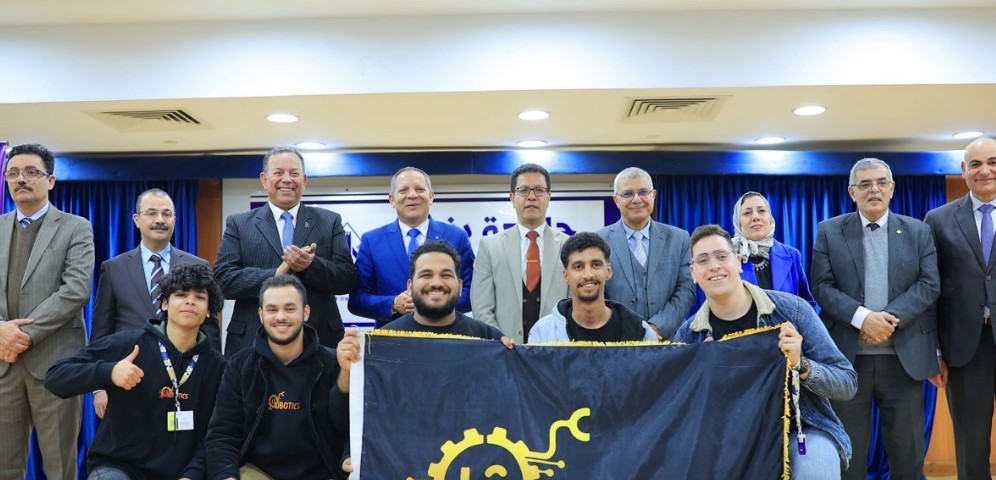 رئيس جامعة بنها: نسعى لإيجاد حلول تُسهم في تحسين وتطوير منظومة التعليم