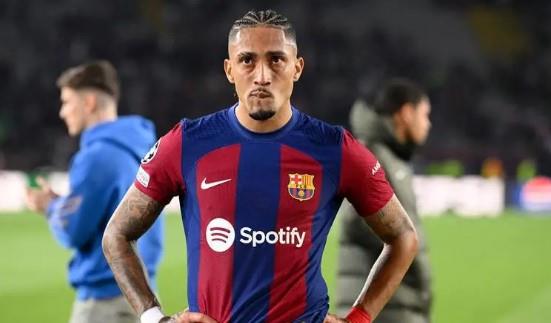 تقارير: برشلونة يسعى لتجديد عقد رافينيا