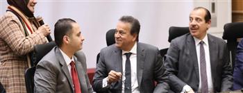  وزير الصحة يشهد قرعة اختيار البعثة الطبية لموسم الحج