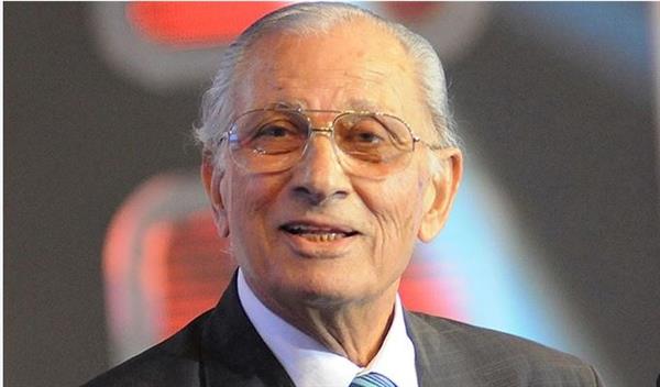ابنة عمر الحريري في ذكرى ميلاده: "والدي سيرته كانت سبقاه"