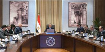   رئيس الوزراء يتابع الموقف التنفيذي للمراحل المتبقية لمشروع القطار الكهربائي الخفيف بشرق القاهرة