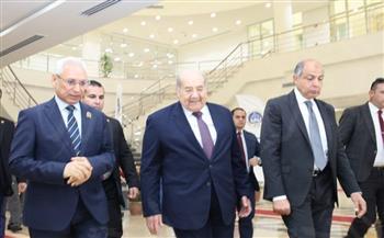   رئيس مجلس الشيوخ يحضر افتتاح مسرح جامعة المنيا الأهلية