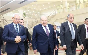 رئيس مجلس الشيوخ يحضر افتتاح مسرح جامعة المنيا الأهلية